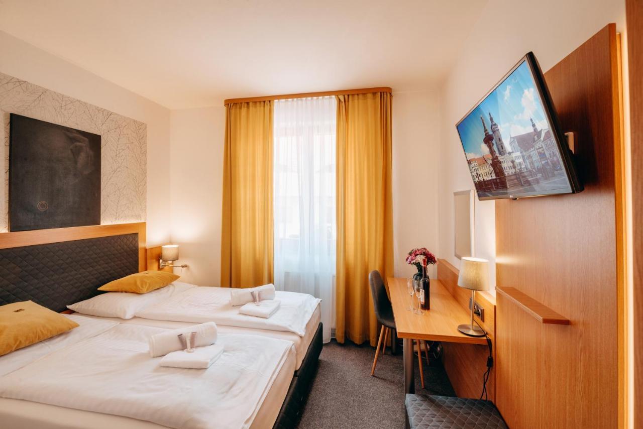 Hotel Klika Τσέσκε Μπουντεγιόβιτσε Εξωτερικό φωτογραφία