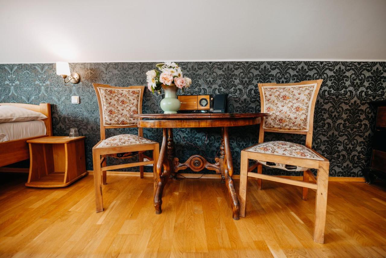 Hotel Klika Τσέσκε Μπουντεγιόβιτσε Εξωτερικό φωτογραφία