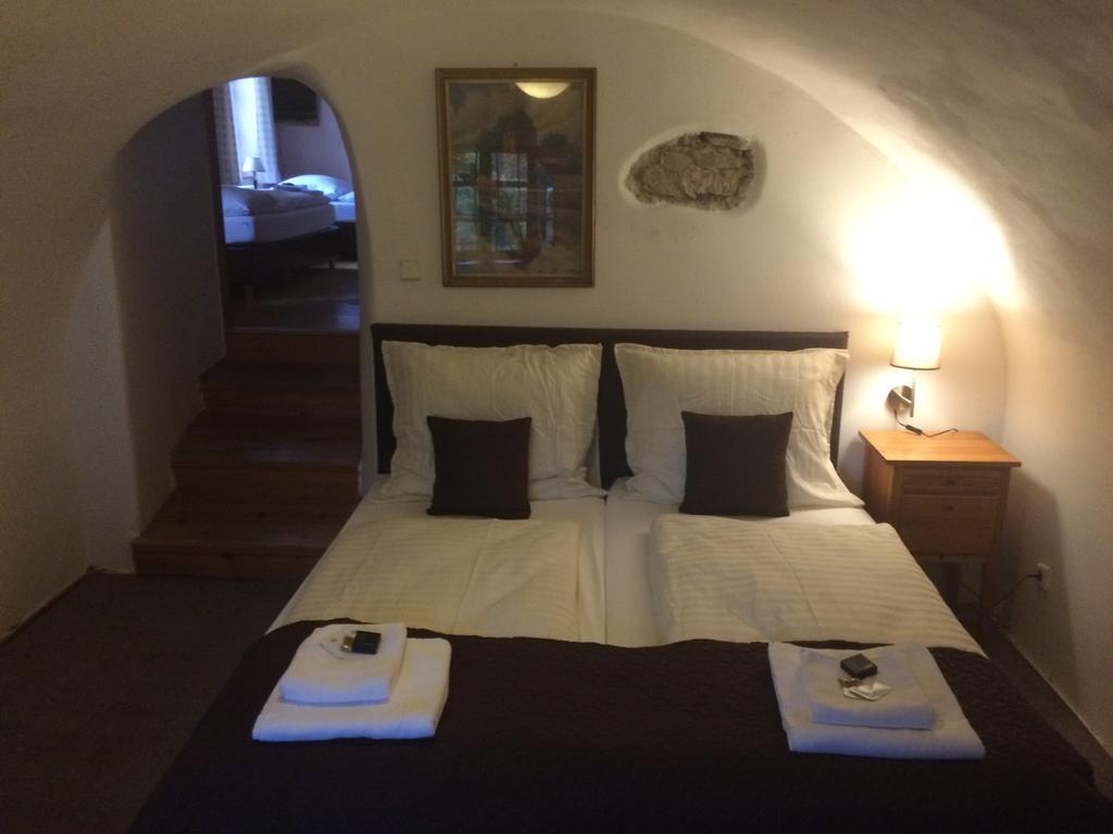 Hotel Klika Τσέσκε Μπουντεγιόβιτσε Εξωτερικό φωτογραφία